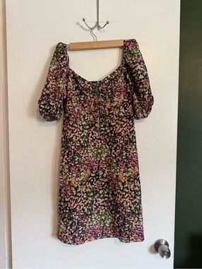 NWT H&M black pink and orange  floral puff sleeve mini dress size medium